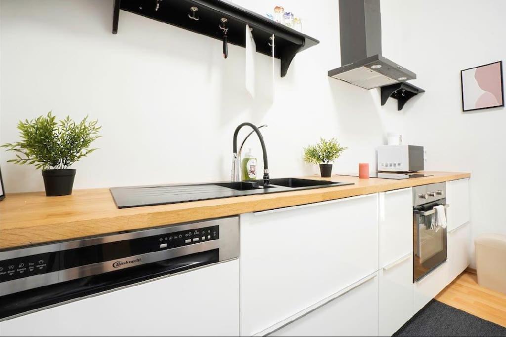 Cozy Flat - 10Min To City Center ! Wien Exteriör bild